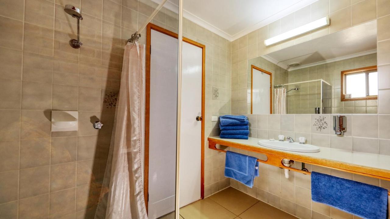Tooleybuc Club Motor Inn Kültér fotó